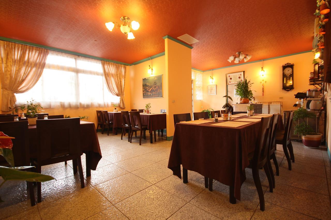 Tinto B&B Yilan Экстерьер фото