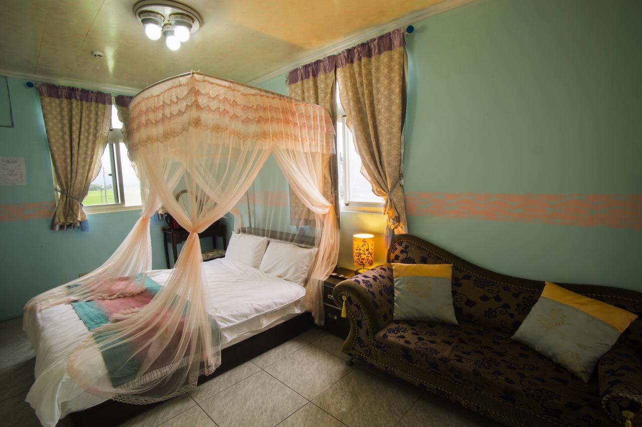 Tinto B&B Yilan Экстерьер фото